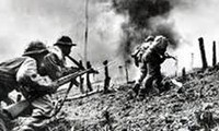 Le chef de l'Etat rend hommage aux soldats de la citadelle de Quang Tri