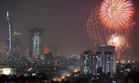 Ho Chi Minh-ville célèbre les 38 ans de la réunification nationale