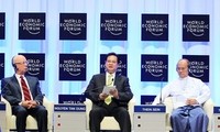 Le PM Nguyen Tan Dung achève sa participation au forum économique mondial pour l’Asie de l’Est