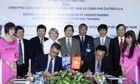 Vietnam-Australie : signature d'un accord sur l'éducation 