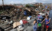 Typhon Haiyan : des secours du monde entier aux Philippines