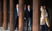 La visite de Shinzo Abé au temple Yasukuni provoque la colère de Pékin et Séoul 