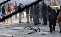 Pakistan: 13 morts dans un attentat suicide sur un marché