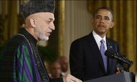 Obama prévient Karzaï qu'il prépare un retrait total d'Afghanistan