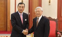 Nguyên Phu Trong reçoit l’ambassadeur chinois