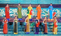 Festival de Hue 2014: Ouverture de la fête de l’ao dai