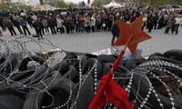 Ukraine: les manifestants de l’Est demandent l’aide de la Russie