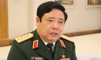 La délégation vietnamienne participe au 13e Dialogue de Shangri-La 201