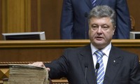 Porochenko prêt à rétablir le cessez-le-feu