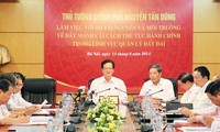 Nguyen Tan Dung pour la mise en oeuvre efficace de la loi foncière de 2013