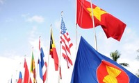 Le Vietnam participe aux forums de l'ASCC