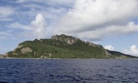 Japon: trois navires chinois dans les eaux territoriales des îles Senkaku 