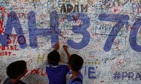 MH370 disparu: la Malaisie garde l'espoir de retrouver l'avion