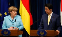 Angela Merkel en visite au Japon