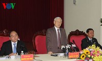 Nguyen Phu Trong travaille avec l’Inspection gouvernementale