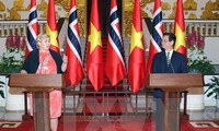 La Première ministre norvégienne termine sa visite au VN