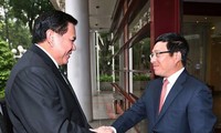 Pham Binh Minh en visite en Thaïlande