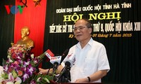 Nguyen Sinh Hung rencontre les électeurs de Ha Tinh