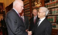 Nguyen Phu Trong rencontre les parlementaires américains