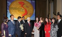 Nguyen Phu Trong rencontre la diaspora vietnamienne aux Etats-Unis