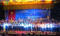 Coup d’envoi officiel du camp d’été 2015 destiné aux jeunes Vietkieu