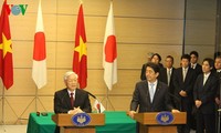 Nguyen Phu Trong en visite au Japon