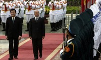 Norodom Sihamoni: le Vietnam est un grand ami, un voisin proche et intime