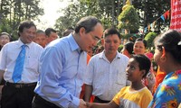 Nguyen Thien Nhan à la Fête d’union nationale à Tra Vinh