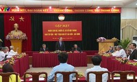 Nguyen Thien Nhan rencontre des anciens membres du comité de mobilisation des intellectuels