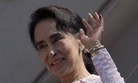 Myanmar: Aung San Suu Kyi appelle au dialogue