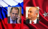 Abattage du chasseur russe: entretien Lavrov - Cavusoglu