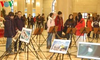 Séoul: exposition sur les constructions illégales de la Chine en mer Orientale