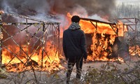 Heurts entre CRS et migrants à Calais