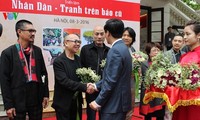 Exposition en l’honneur du 65ème anniversaire du quotidien Nhân Dân