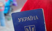 La Commission européenne propose d'exempter les citoyens ukrainiens de visas