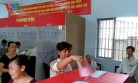 La presse étrangère couvre les élections à l’AN et aux conseils populaires au Vietnam