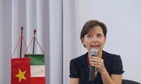 Nguyen Xuan Phuc reçoit l’ambassadrice italienne au Vietnam 