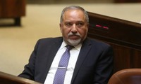 Israël: l’ultranationaliste Lieberman investi ministre de la Défense 