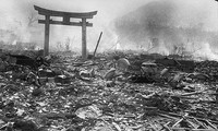 Nagasaki commémore le bombardement atomique américain