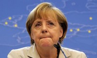 Angela Merkel reconnaît des erreurs dans la crise des réfugiés