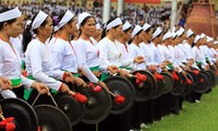 Fête des gongs Mường à Hòa Bình