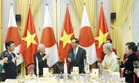 Banquet d'État en l'honneur de l'empereur Akihito et de l'impératrice Michiko du Japon