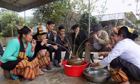 L’alcool chez les Thaï au Vietnam