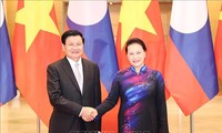 Entrevue entre Nguyên Thi Kim Ngân et Thongloun Sisoulith