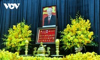 Visites de condoléances à la mémoire du secrétaire général Nguyên Phu Trong