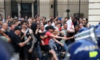 Cinquième journée de manifestations violentes au Royaume-Uni 