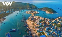 Exploring sandy Sa Huynh, the most beautiful beach in Quang Ngai