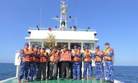 Vietnam Coast Guard delegation pays Lunar New Year visit to forces on duty