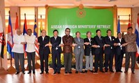 Konferensi terbatas Menteri Luar Negeri ASEAN telah berlangsung di Kamboja