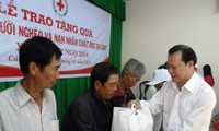 Hampir VND 500 miliar digunakan untuk memiikirkan jaring pengaman sosial pada kesempatan Hari Raya Tet di daerah dataran rendah sungai Mekong